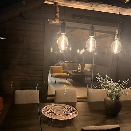 Kveldsro By The Jacuzzi And Sauna Ottersoy